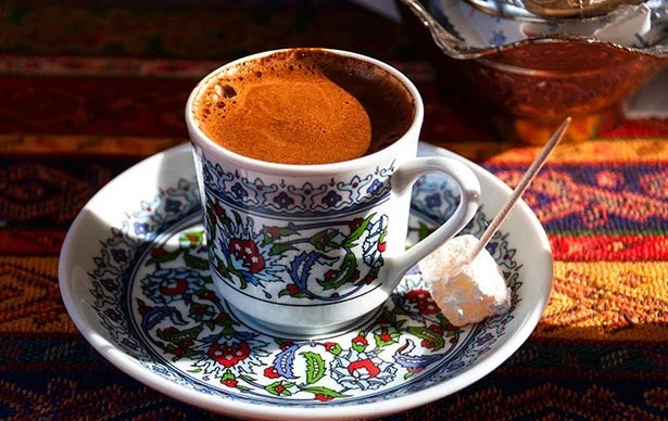 من و او «سی و شش» دخل و خرج این کافه‌نشینی‌ها